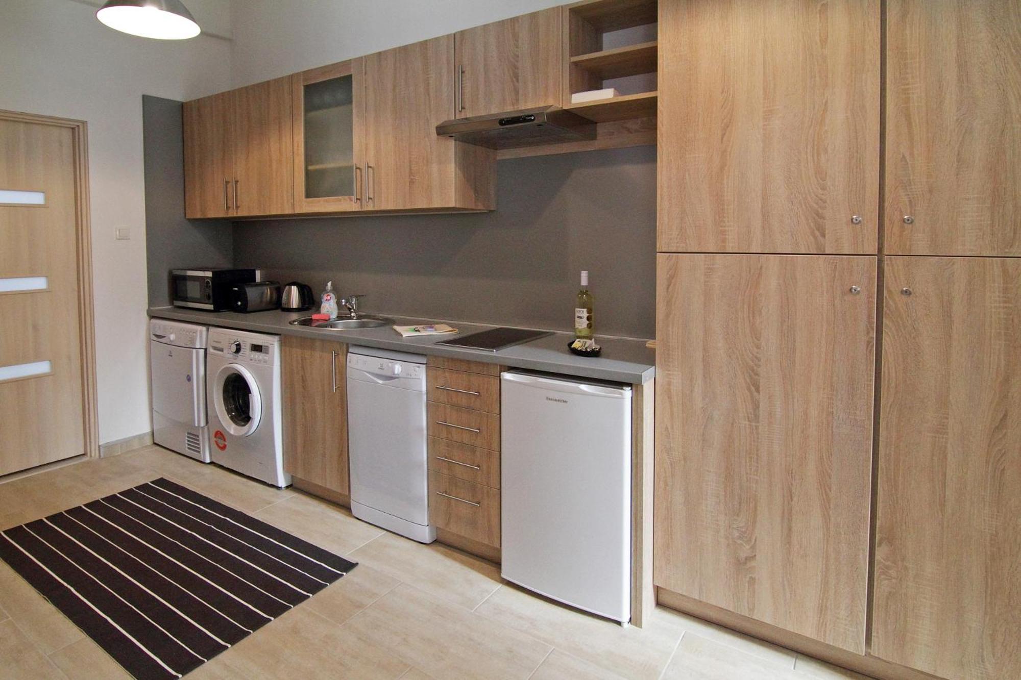 Apartman Abt Karoly *